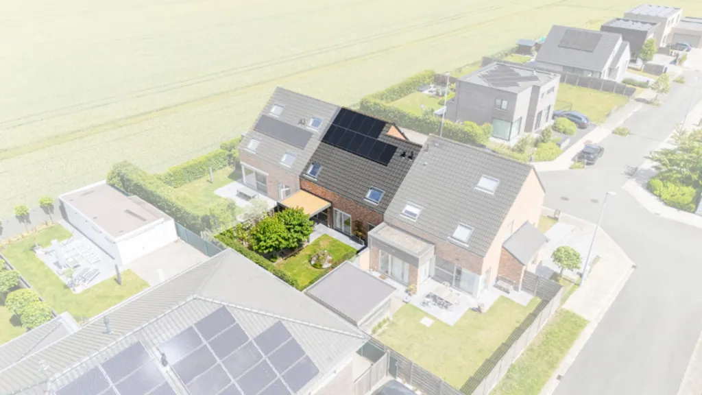 Vue aérienne - Wohnung mit Solaranlage in Moorslede