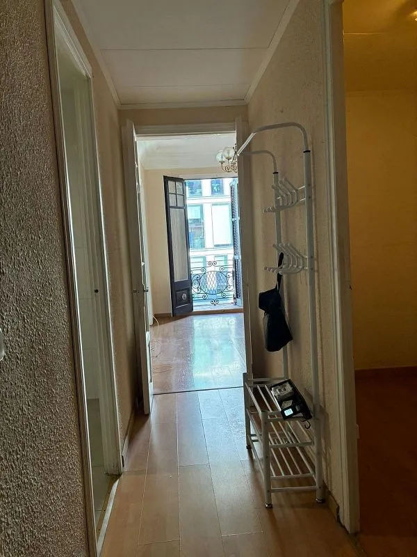 hallway_entrance