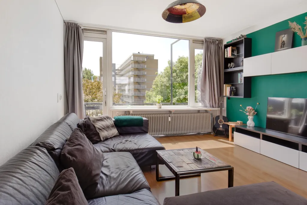 Séjour - 2-Bedroom Flat with South-Facing Balcony in Haarlem