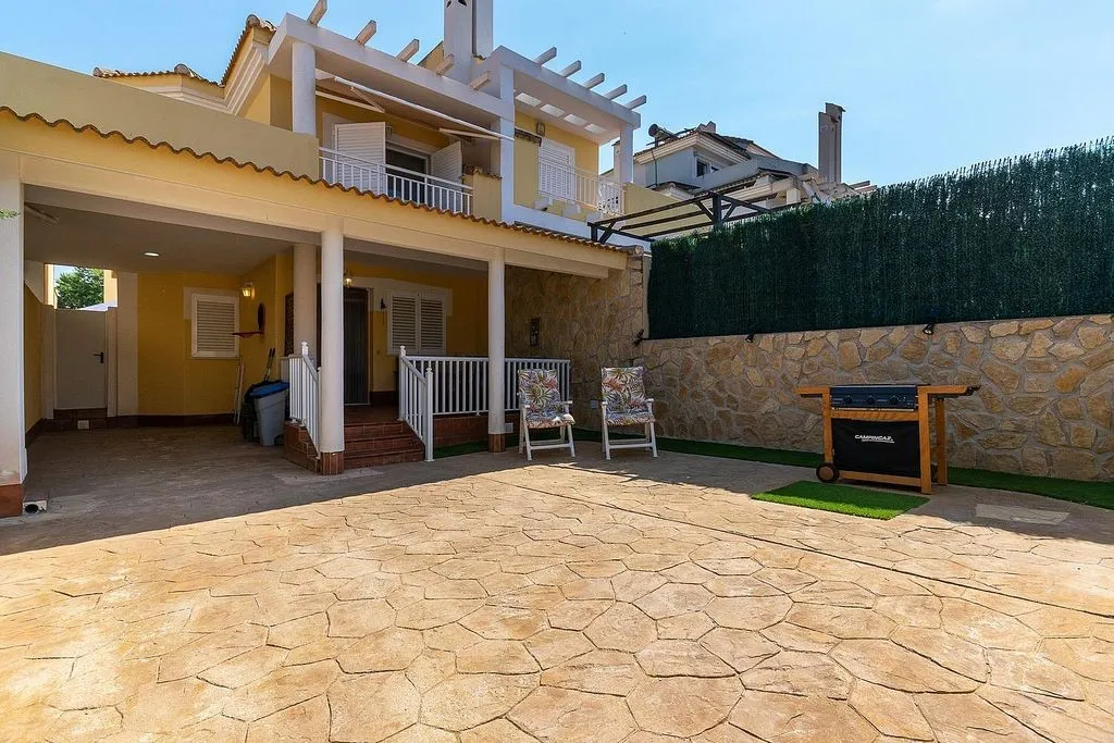 Terrass - Chalet with Pool and Terrace in Santa Pola