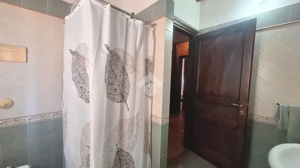 Salles de bain - Rustic Trilocale with Terrace in Palermo