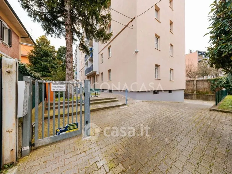 Jardin - Trilocale with Balcony in Bologna