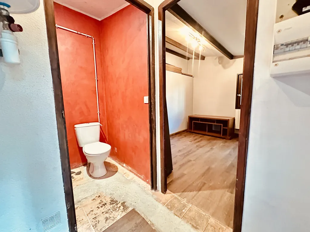 Bagni - Renovated House with Terrace in La Trinité