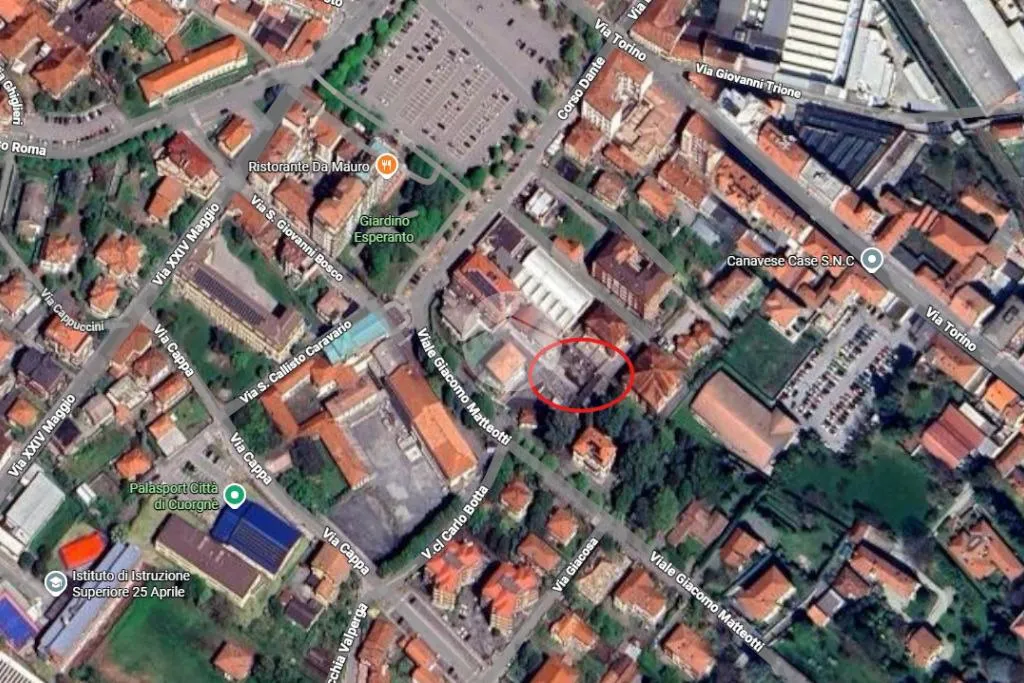 Vue aérienne - Eight Parking Spaces near Cuorgnè Centre