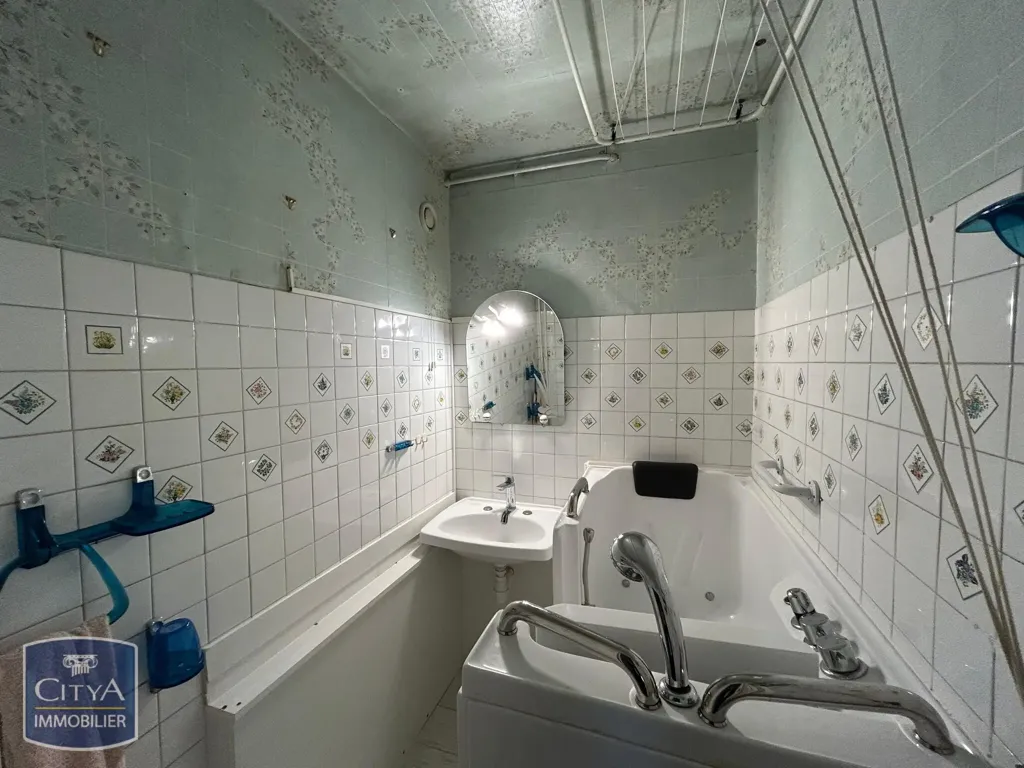 Salles de bain - Appartement T4 avec Balcon à Maromme