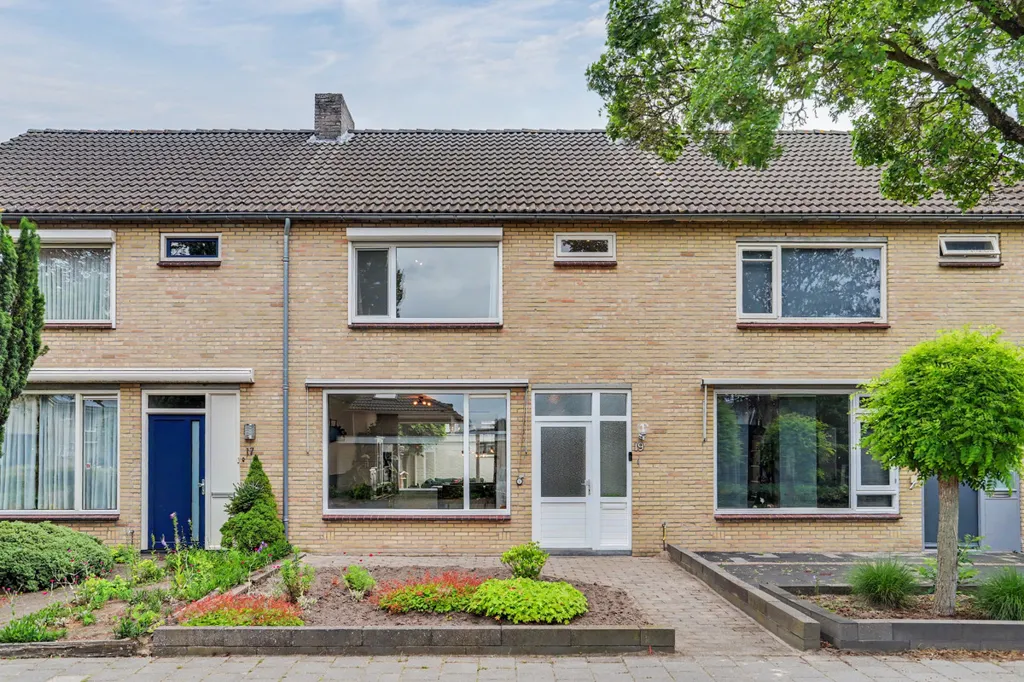 Esterno - Family-Friendly Semi-Detached House in Hapert