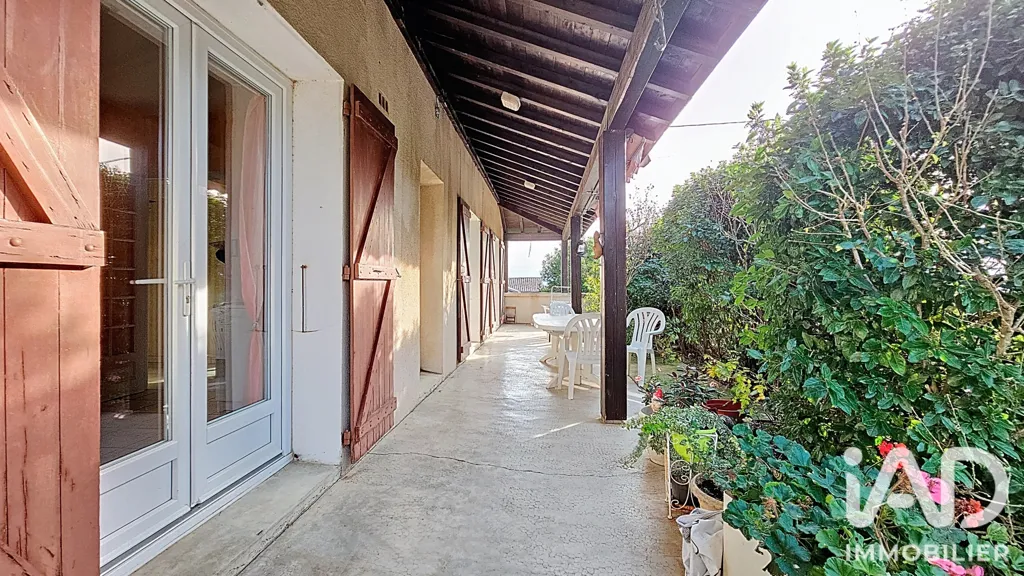 Terrazza - Detached House with Garden in Bogy