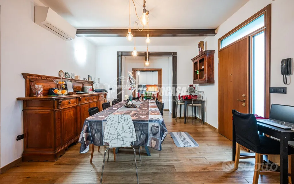 Salle à manger - Restored Villa with Garden in Minerbio
