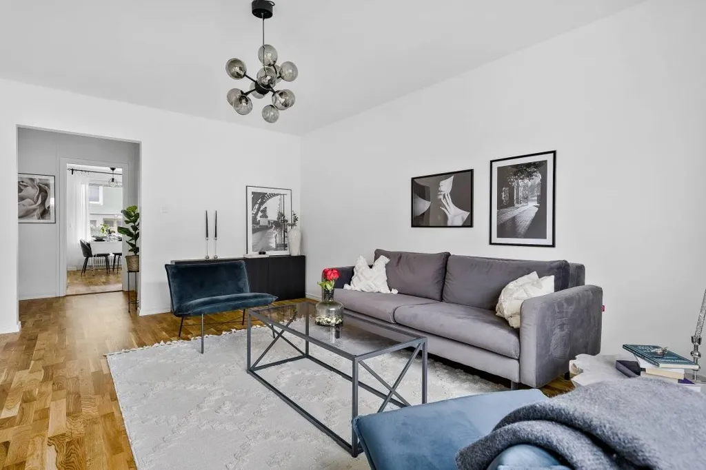 Séjour - Bright 3-Room Flat with Balcony in Barkarby