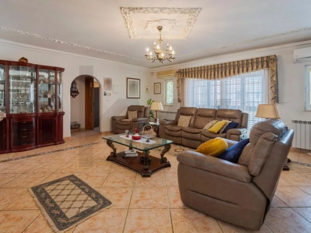 Séjour - Luxury House with Multiple Units in Setúbal