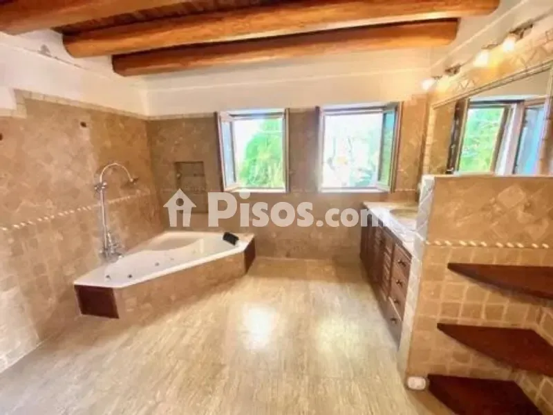 Vannitoad - Rustic Villa with Pool near Santa Gertrudis