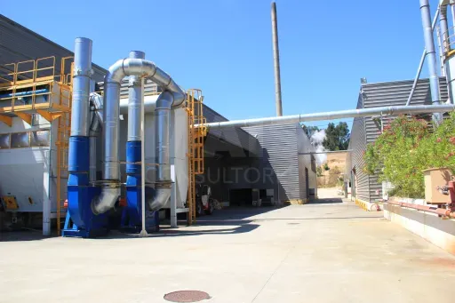 Pesuköök - Large Industrial Unit in Gavião Industrial Zone