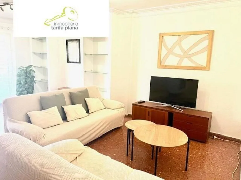 Séjour - Fully Furnished Flat with Garden in Benimaclet