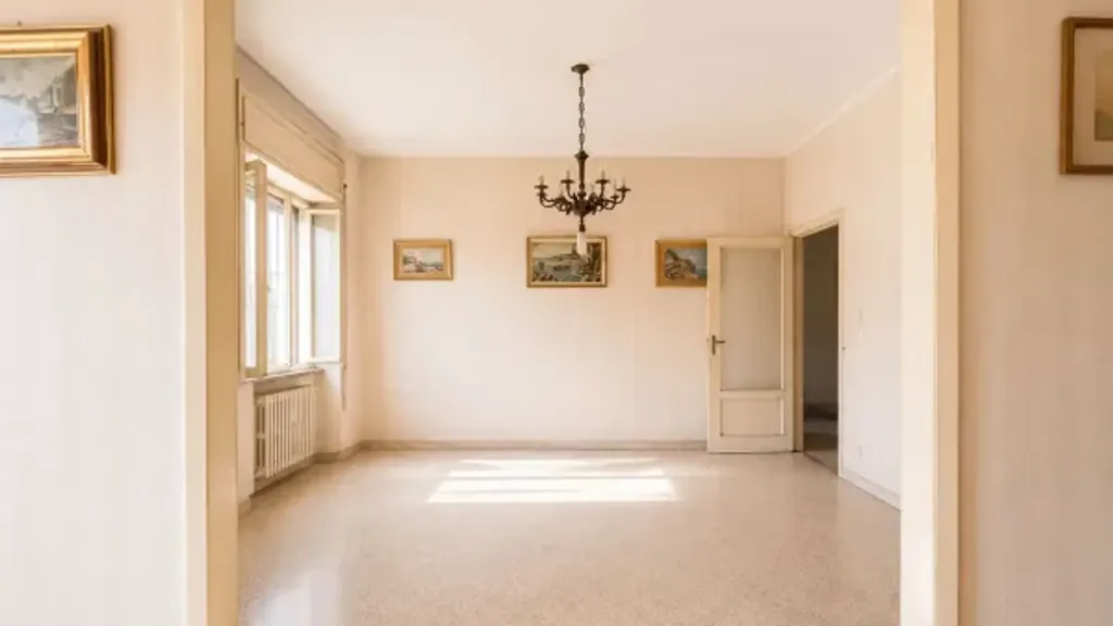 Esik - Apartment with City View in Naples