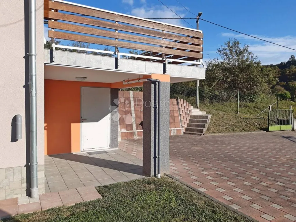 Extérieur - Holiday Home with River View in Netretić