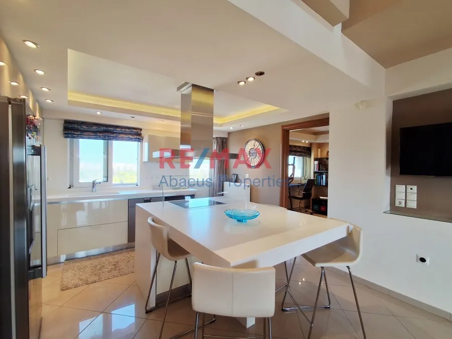 Kitchen - Apartment with Panoramic Views in Nikaia