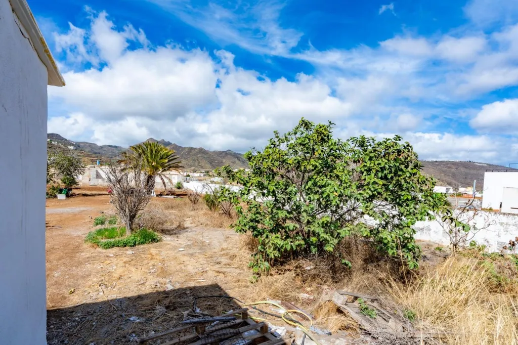 Jardin - Urban Plot with Development Potential in La Cuesta
