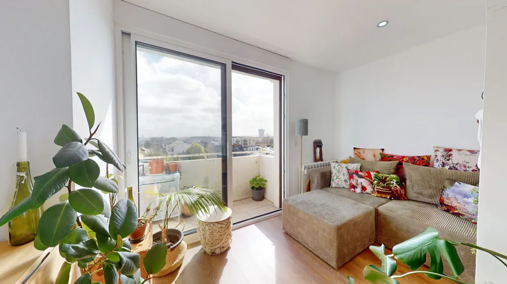 Séjour - Studio avec Balcon et Vue Dégagée à Mondeville