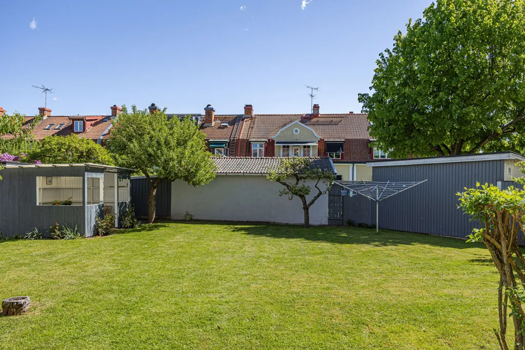Aed - Central Kalmar Rental Property with 4 Units