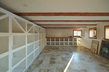 Buanderie - Palatial Villa with Lake View in Maribo