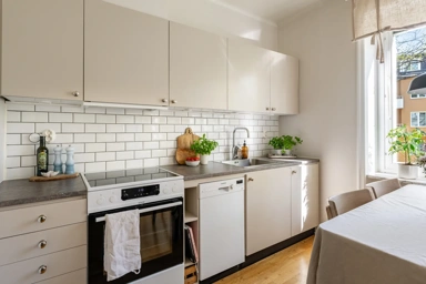 Kitchen - 1-room apartment in Solna