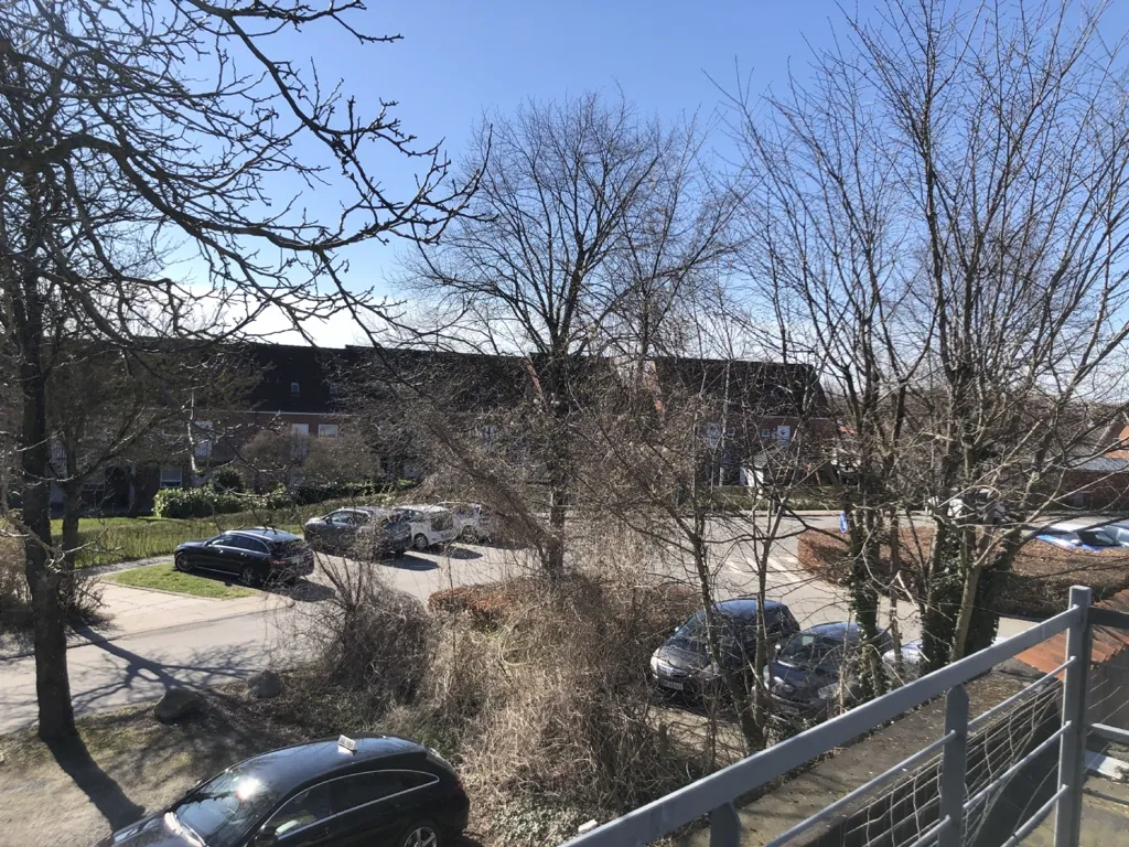 Rõdu - Three-Room Apartment with Balcony in Ringe
