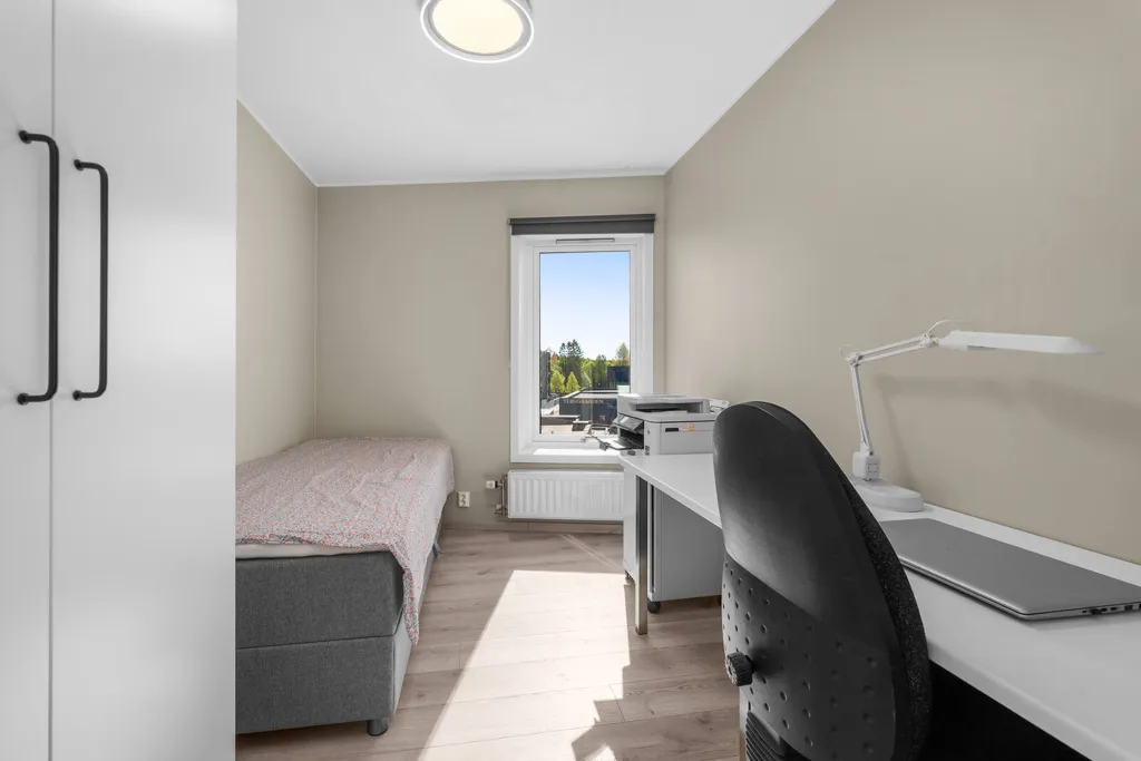 Magamistoad - Modern 4-Bedroom Flat in Nannestad