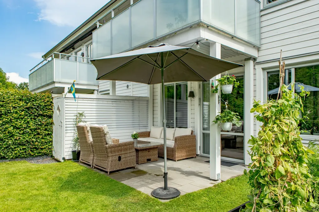 Terrasse - Terraced Flat with Garden in Falkenberg