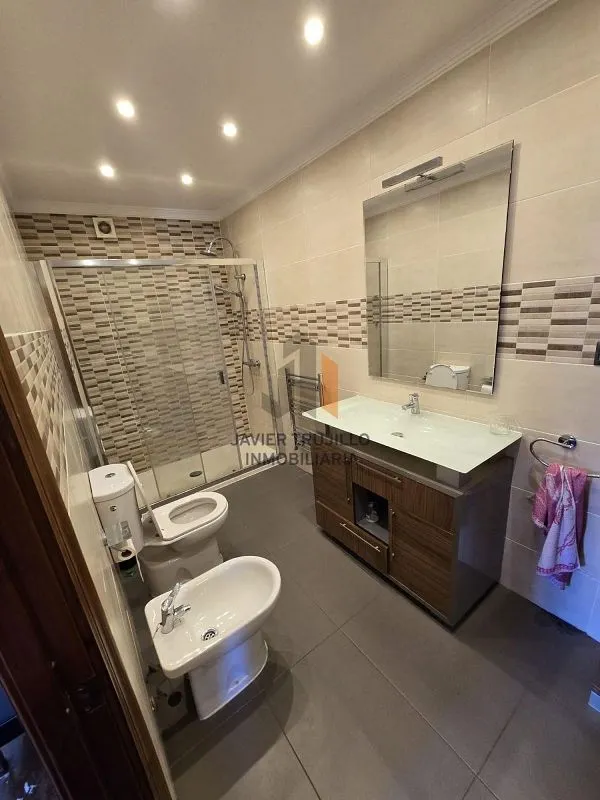 Bathrooms - Renovated Apartment with Terrace in Nerja
