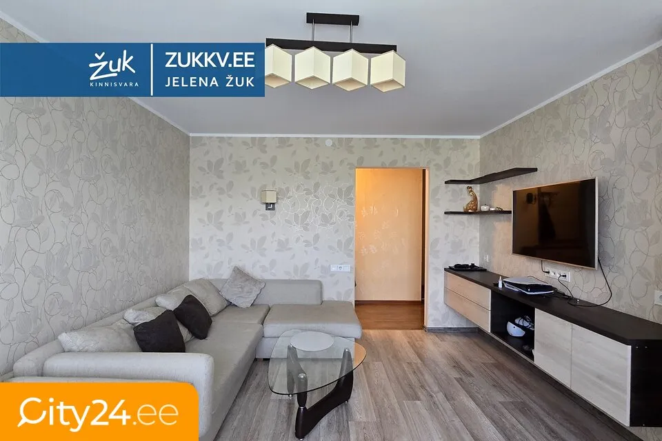 Elutuba - 3-Bedroom Flat with Balcony in Narva