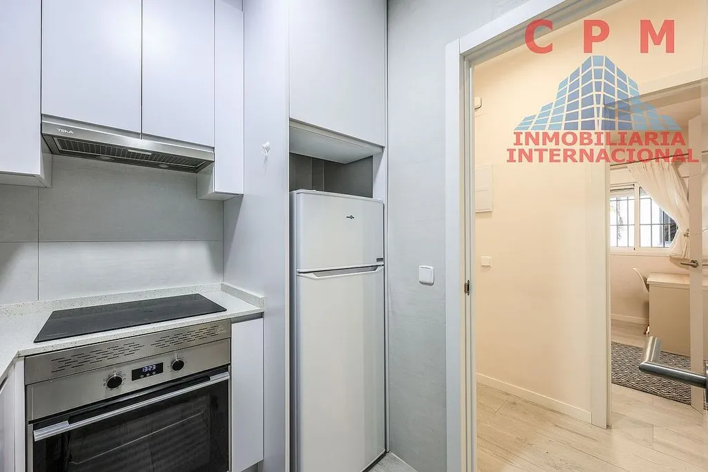 Cuisine - Twin-Occupancy Flat with Terrace in Embajadores