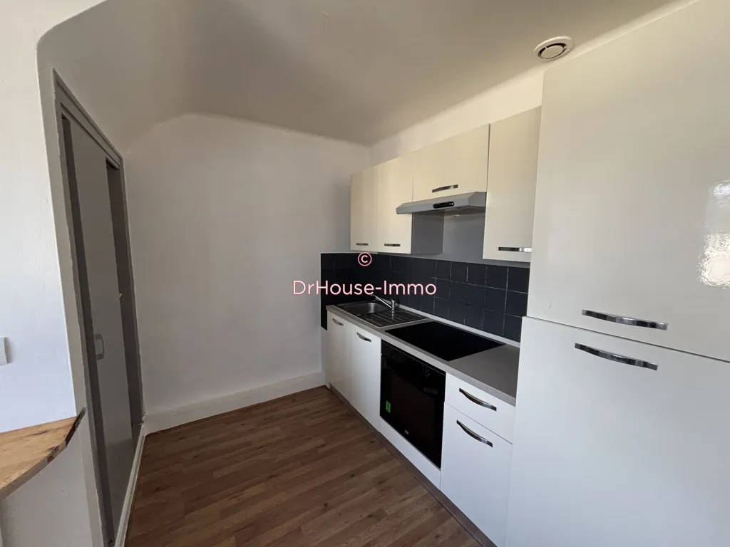 Cucina - Renovated 4-Piece Apartment in Plabennec