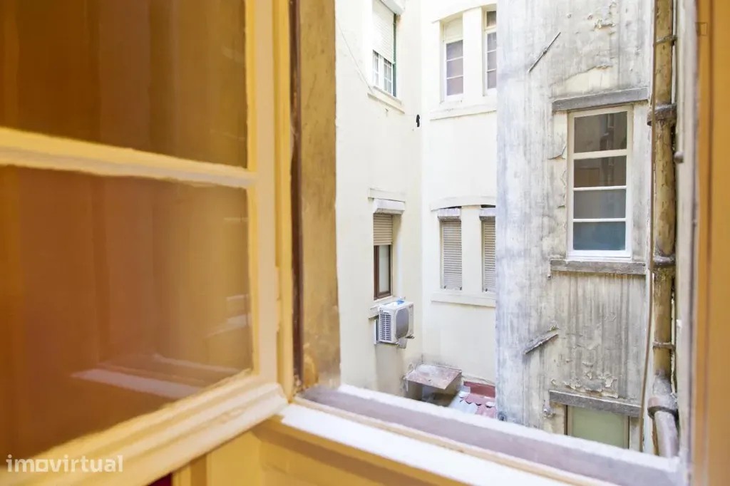 Rooms - Private Room in Arroios, Lisbon