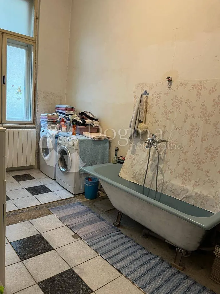 Vannitoad - Apartment in Historic Building, Rijeka Centre