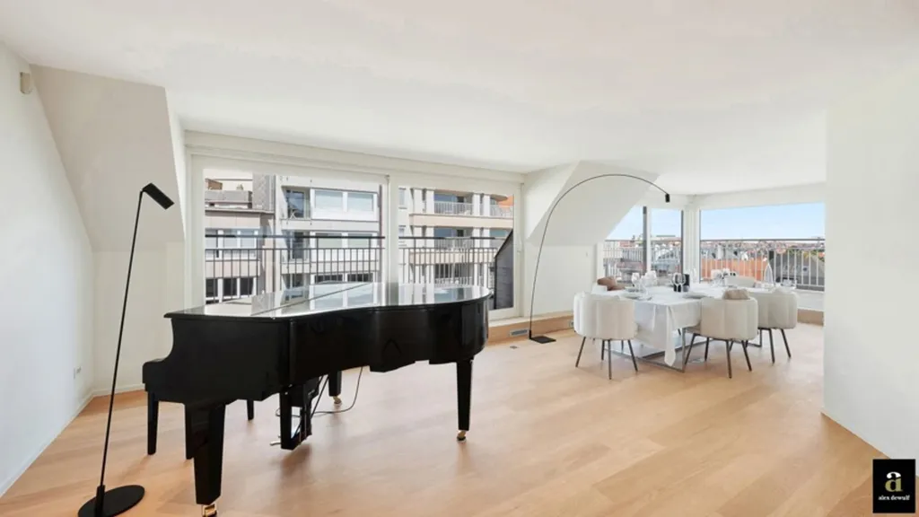 Séjour - Penthouse Ensoleillé avec Terrasses à Knokke