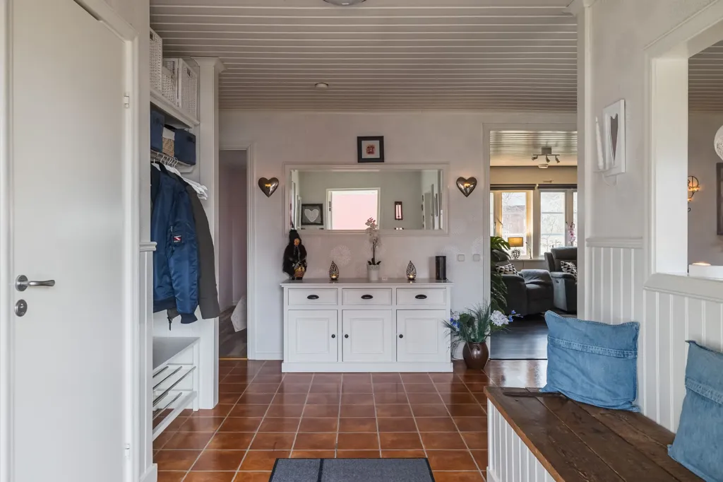 Entrée - One-Storey Villa with Garden in Valö