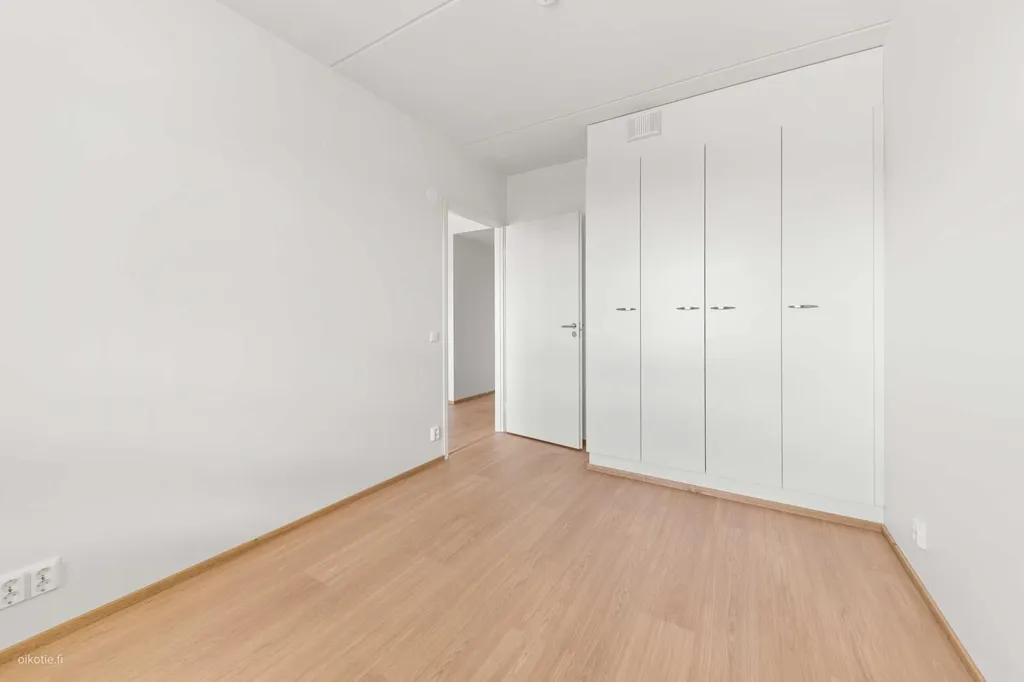 Pièces - Modern Apartment with Balcony in Helsinki