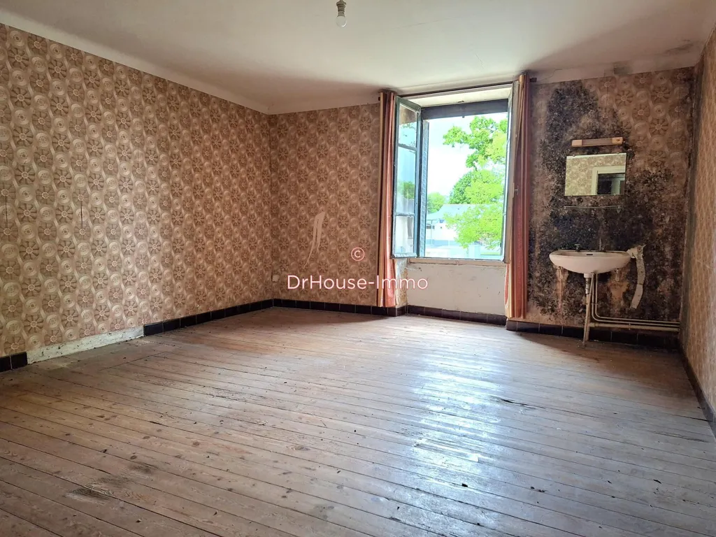 Toad - Stone House to Renovate in Masserac Centre