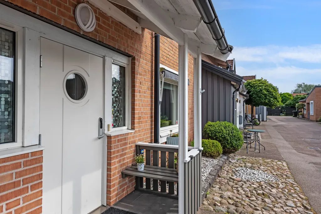 Välivaade - Modern Terraced House with Jacuzzi in Skåne