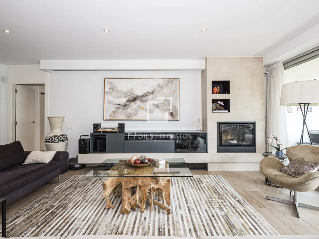 Elutuba - Apartment with Pool and Terrace in Sant Cugat