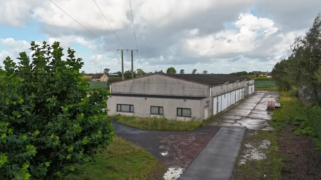 Local commercial à Diksmuide