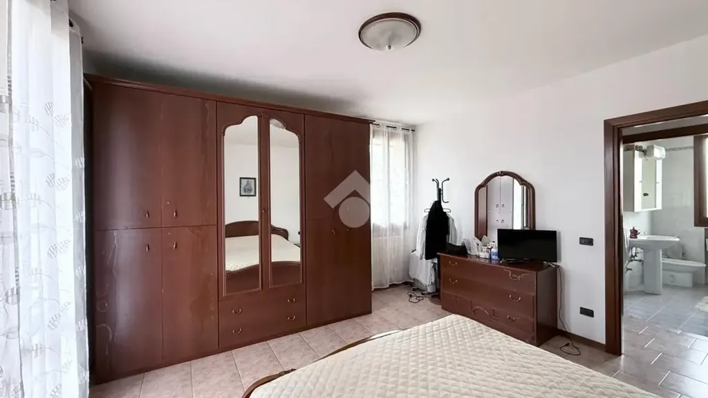 Magamistoad - Three-Bedroom Apartment with Private Terrace in Teolo
