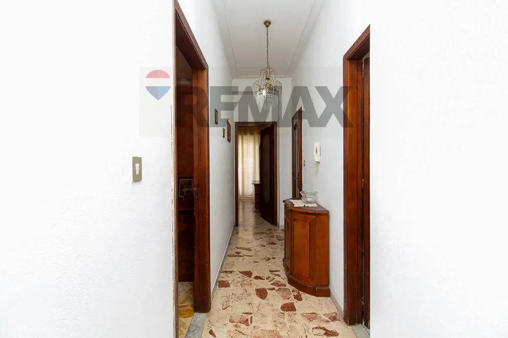 hallway_entrance