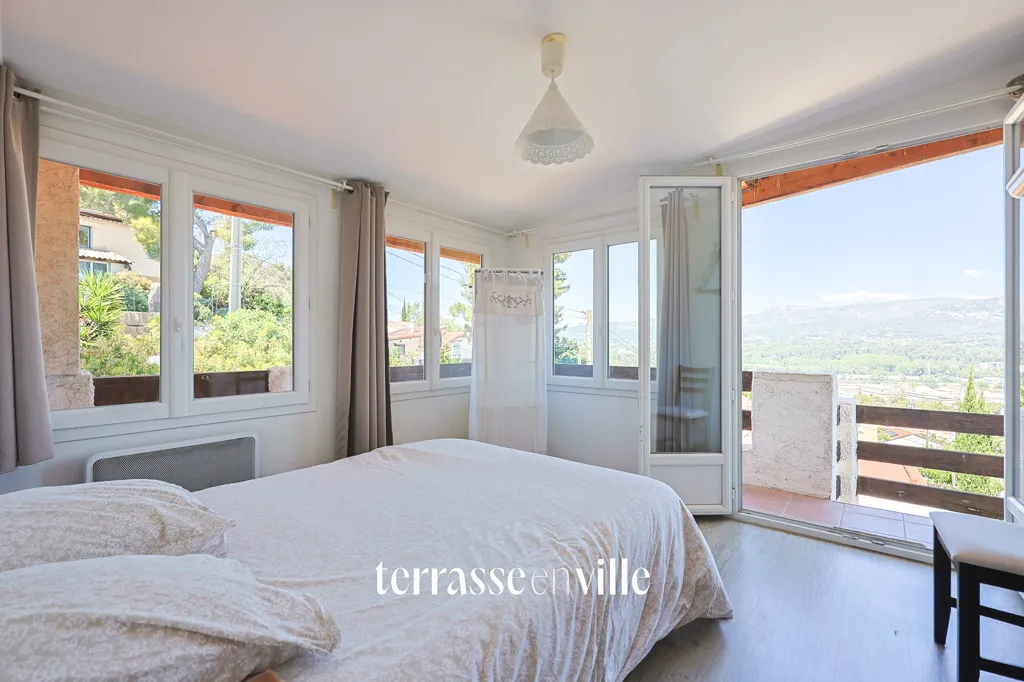 Magamistoad - House with Garden and Views in La Millière