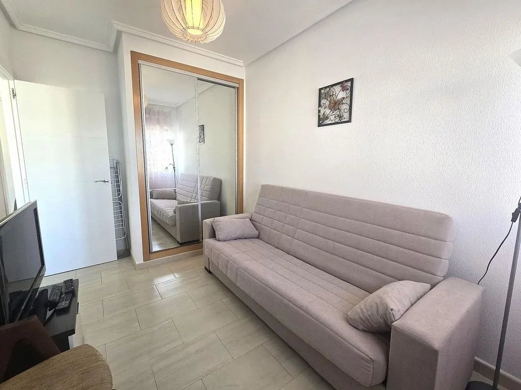 Séjour - Modern Flat with Balcony in Torrevieja Centre