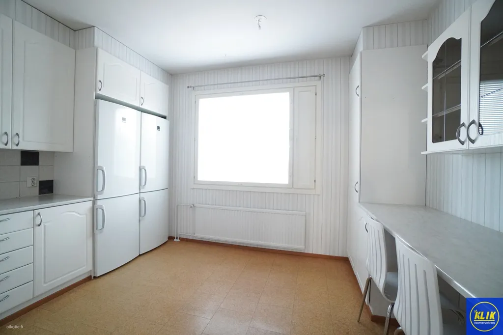 Köök - Modernised Apartment with Balcony in Rauma
