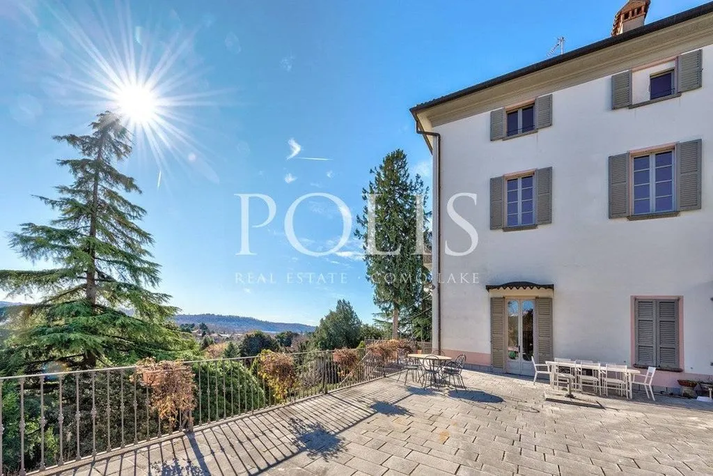 Välivaade - Historic Villa with Lakeside Views in Como