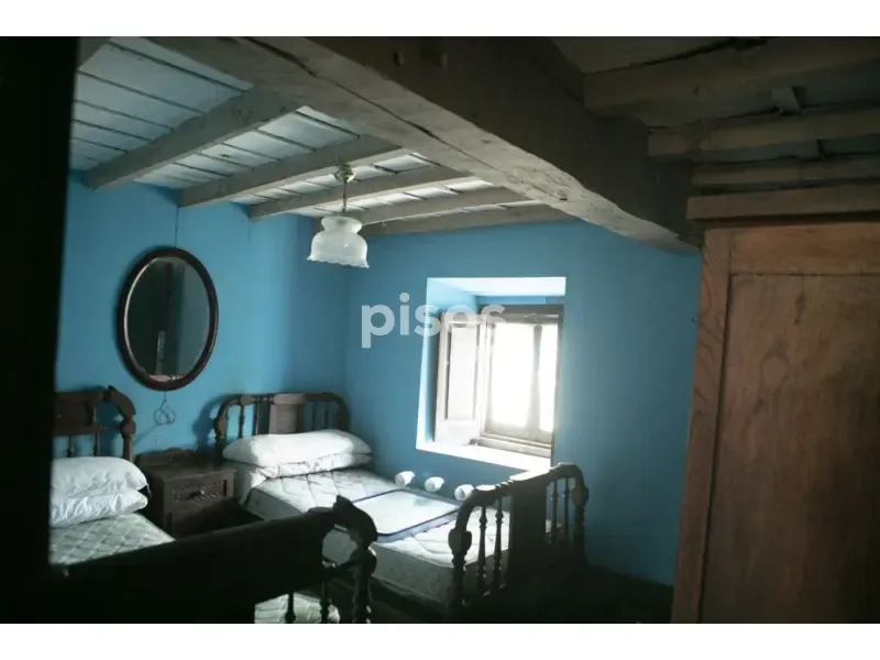 Bedrooms - Traditional Asturian Rural Complex in Buslaz