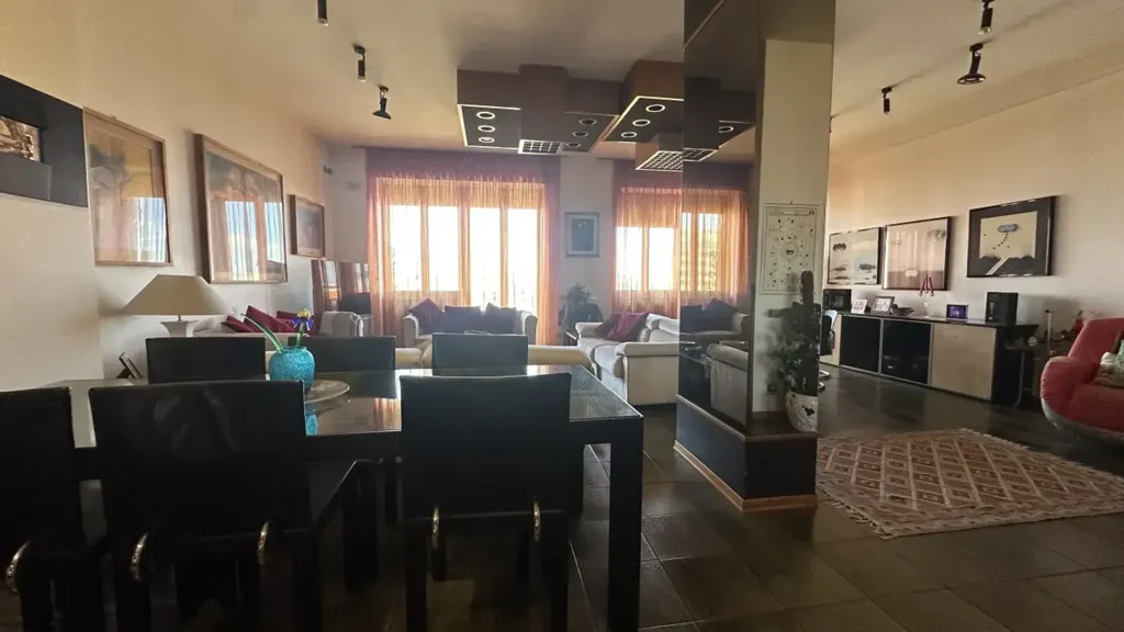 Sala da pranzo - Penthouse with Sea Views in Taranto