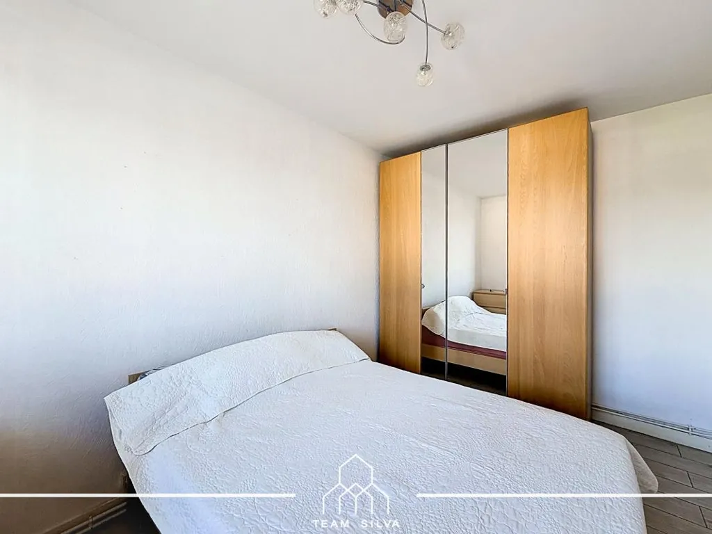 Camere da letto - T3 Flat with Balcony and View in Sainte Colombe
